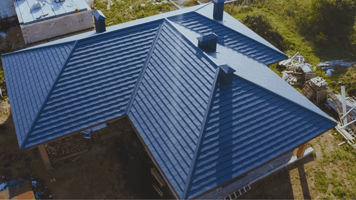 DIY vs Hiring a Professional Roofer