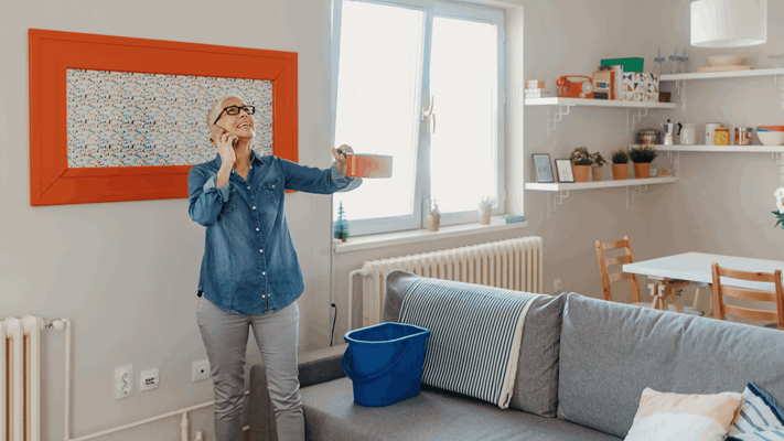 What to Do When Your Roof Starts Leaking